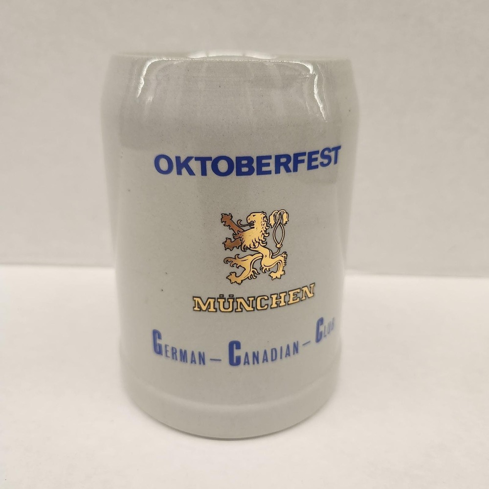 Oktoberfest Munchen German Canadian Club Beer Stein Mug 0.5L Stoneware